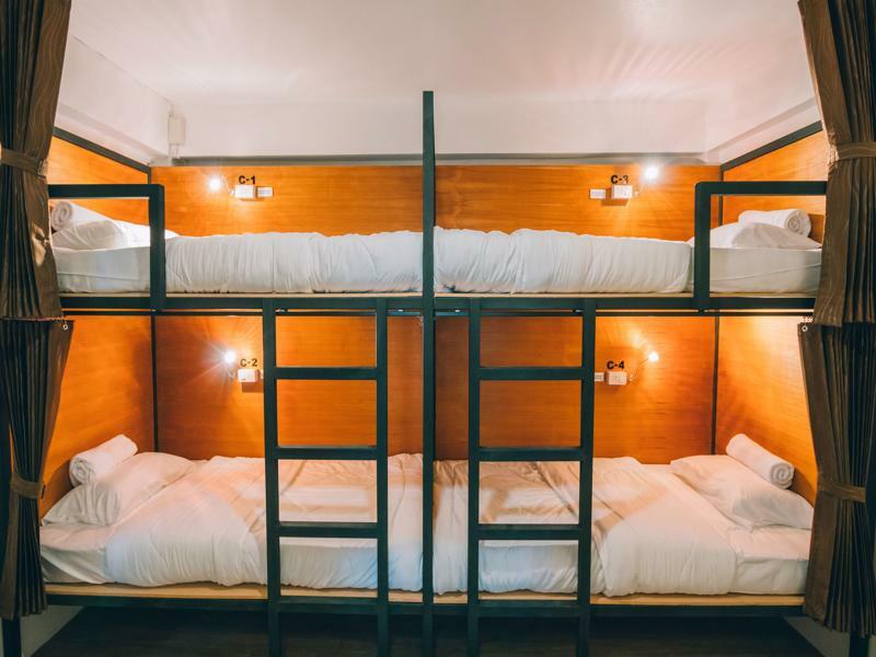 Oyo 489 Yak Hostel Chiang Mai Luaran gambar